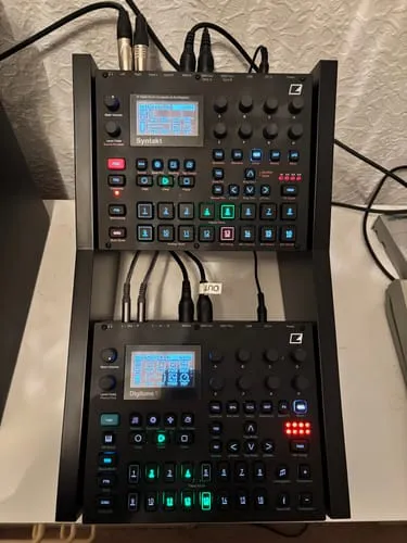 Fonik Original stand 2x Digitone Digitakt Syntakt 2 étages