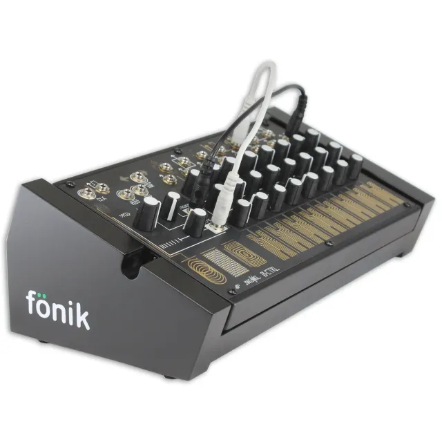 Fonik Original stand Make Noise Synth synthétiseur