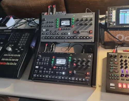 Fonik Audio Solutions Original Stand Octatrack Monomachine 2 étages MDF