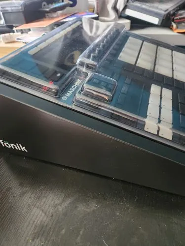 Fonik Original NI Maschine MK3 / + stand MDF