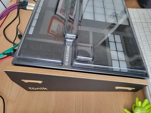 Fonik Self-Build Stand NI Maschine MK3 /+ support pliable
