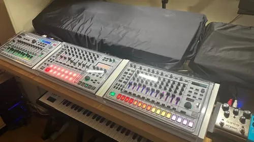 Fonik Audio Solutions Original Stand TR-8S support boîte à rythmes