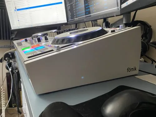Fonik Audio Solutions Original Stand DDJ-1000 support contrôleur MDF