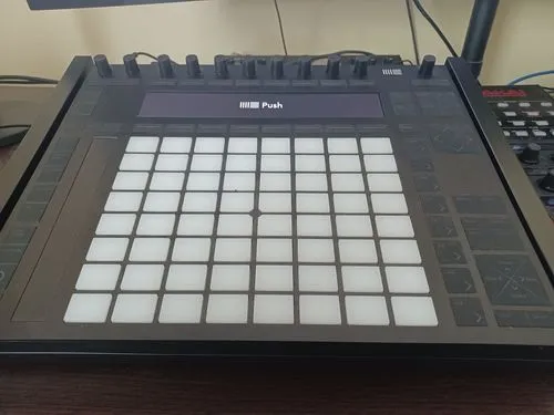 Fonik Original stand Ableton Push 2 contrôleur