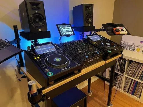 Fonik Original Stand Xone 96 pour table de mixage