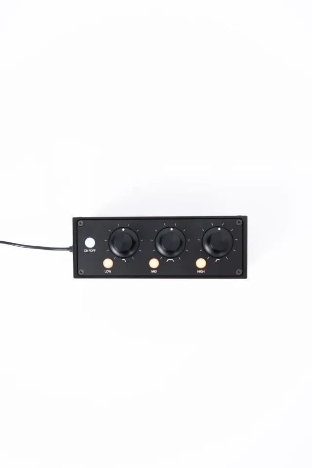 Menura Audio MDFX ISO3 isolateur 3 bandes bypass silencieux